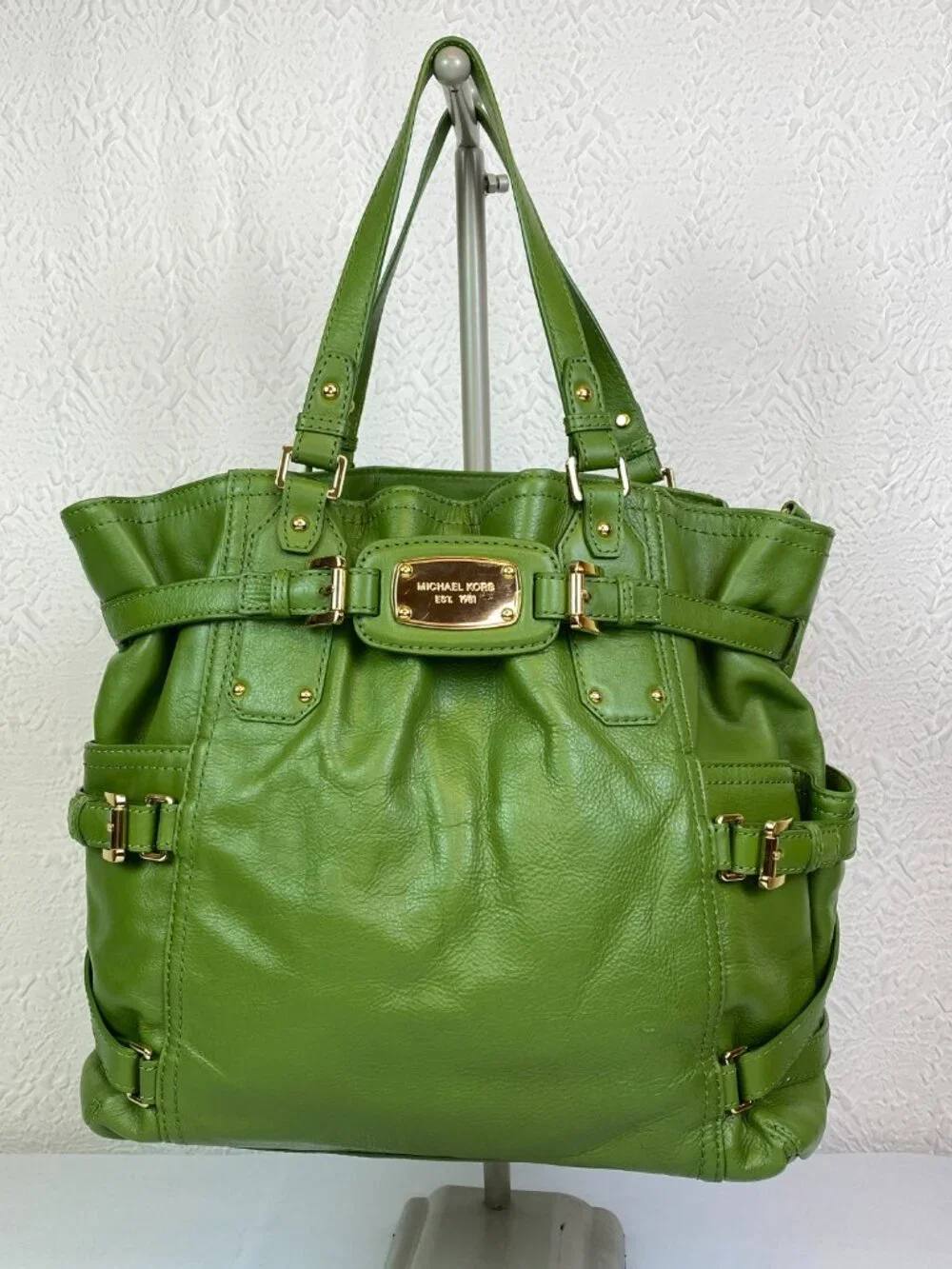 Michael Kors Hamilton Green Leather Satchel | Buckle Top Handle | 💚Brenna - Picture 8 of 13